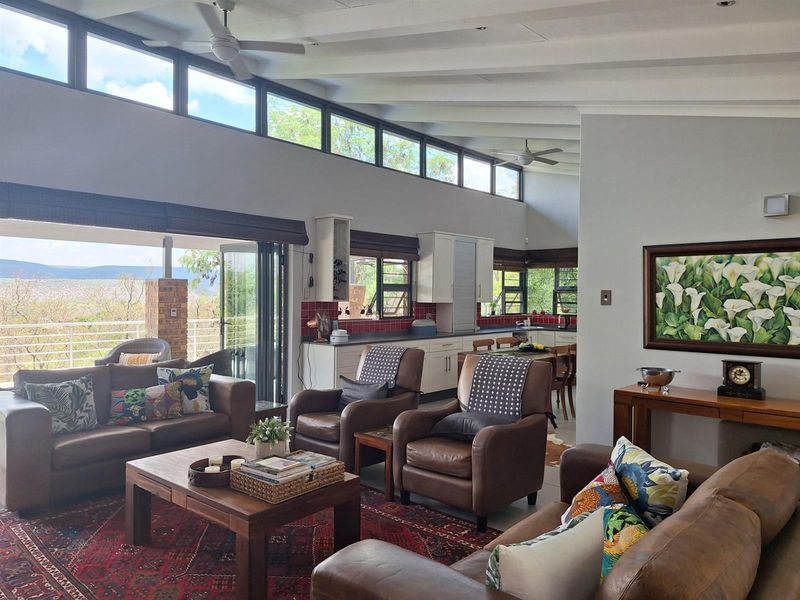 Architectural Bushveld Masterpiece in Kranspoort - Photo 10