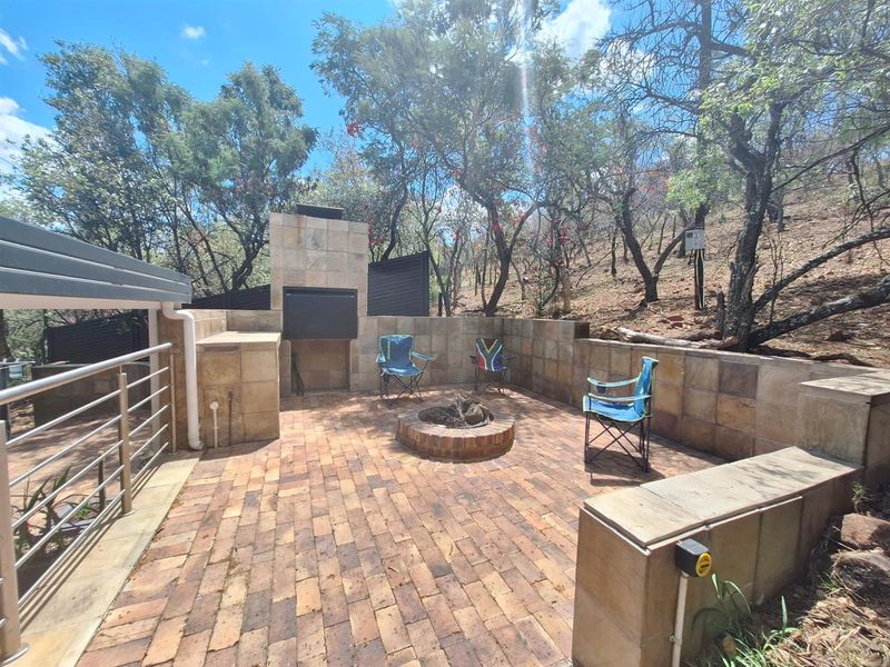 Architectural Bushveld Masterpiece in Kranspoort - Photo 9