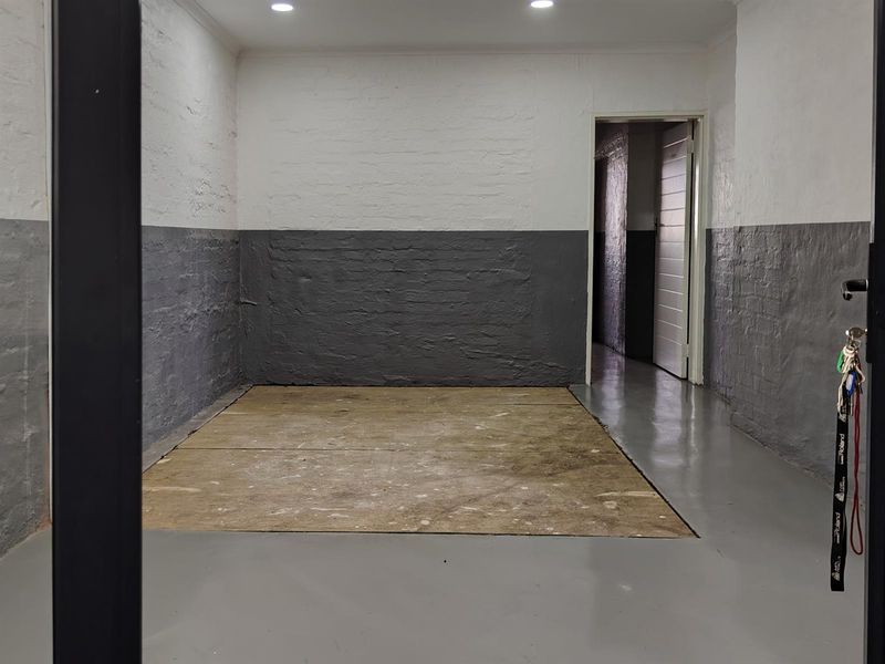 Warehouse To Rent in South Beach Durban KwaZulu Natal - Photo 2