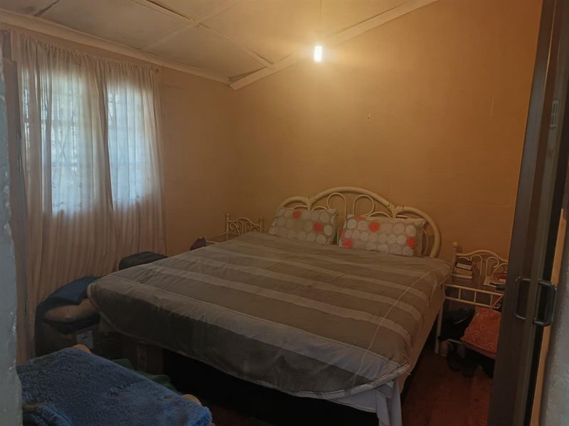 House For Sale in Cloetesville - Photo 7