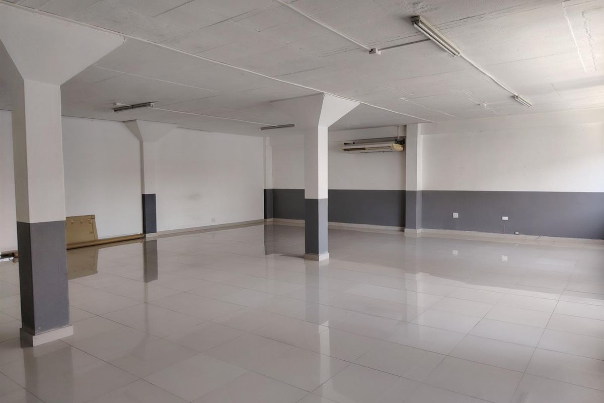 An immaculate Office Space To Rent in South Beach, Durban, KwaZulu Natal - Photo 4