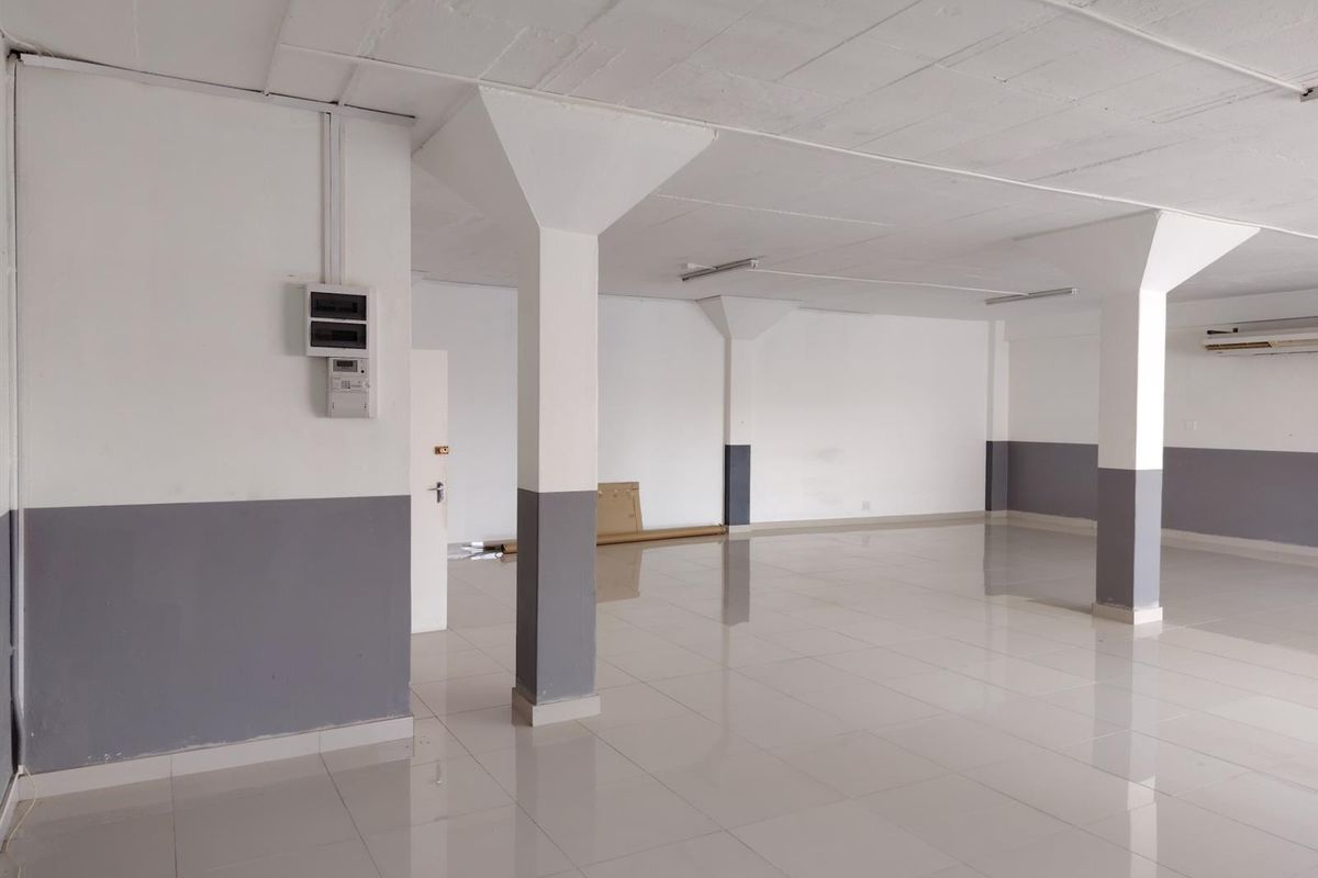 An immaculate Office Space To Rent in South Beach, Durban, KwaZulu Natal - Photo 5