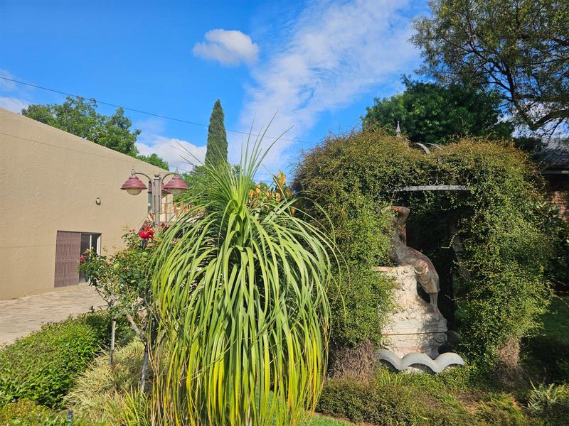 This home is more than a place just to live. - Photo 9