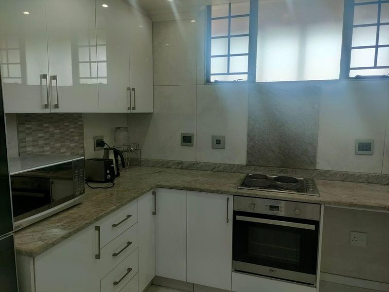 Apartment For Sale in Windermere, Durban, KwaZulu Natal - Photo 7