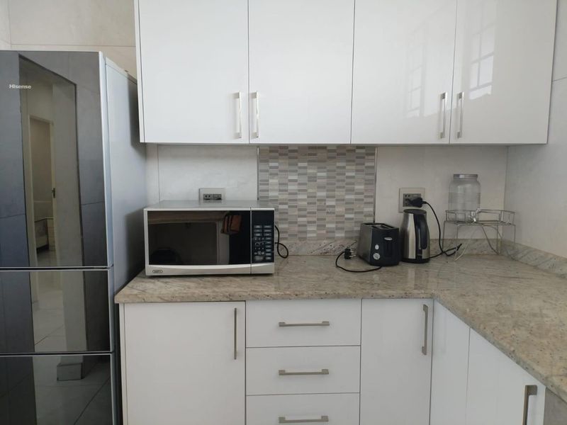 Apartment For Sale in Windermere, Durban, KwaZulu Natal - Photo 5