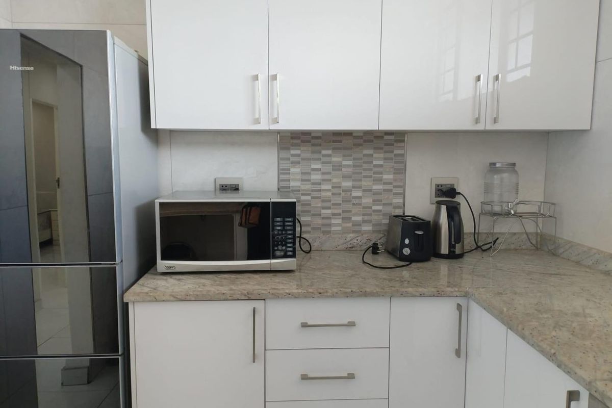 Apartment For Sale in Windermere, Durban, KwaZulu Natal - Photo 5