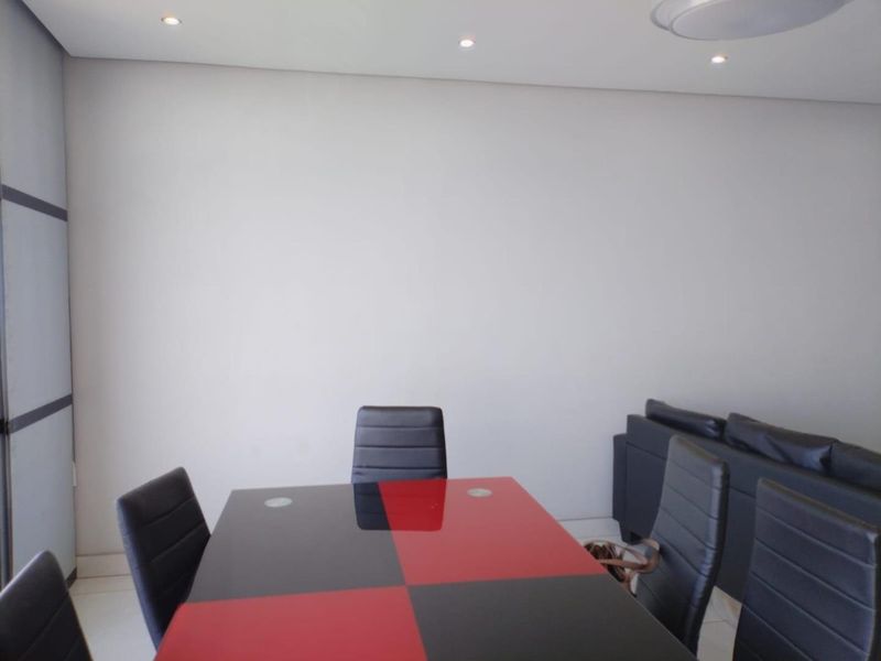 Apartment For Sale in Windermere, Durban, KwaZulu Natal - Photo 4