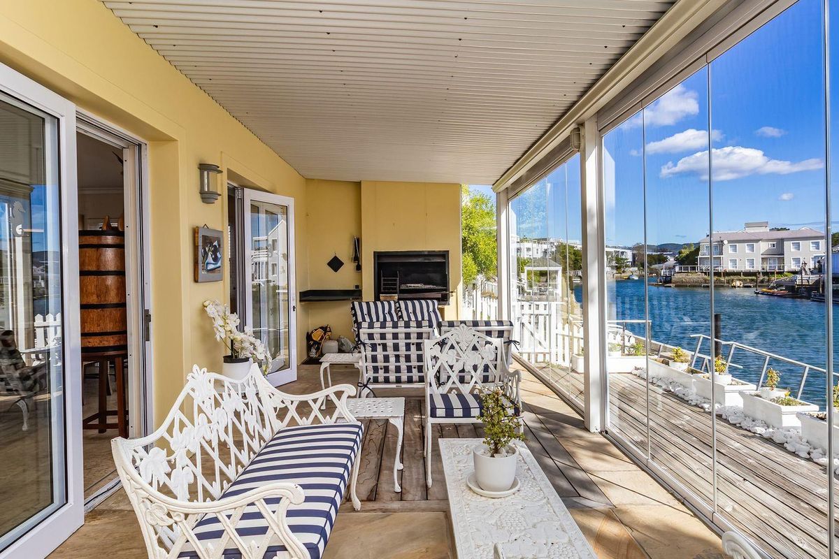 North-facing 4 bedroom House For Sale in Thesen Islands, Knysna - Photo 4