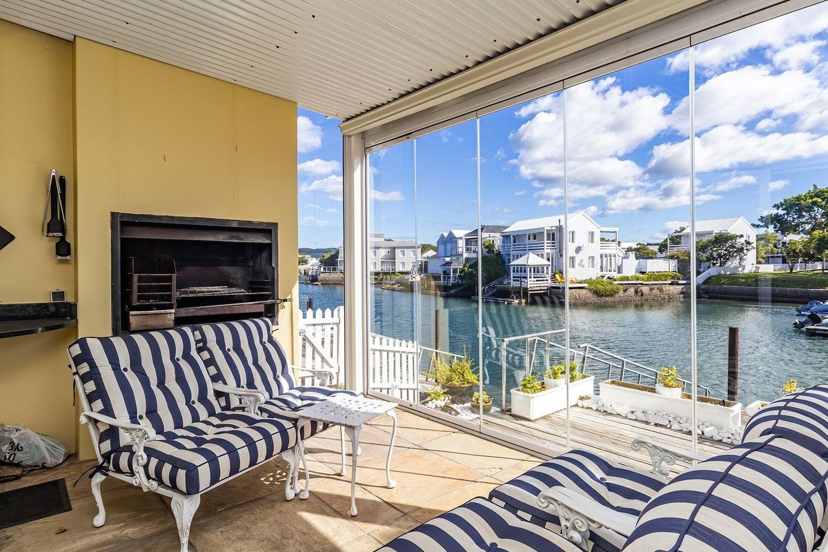 North-facing 4 bedroom House For Sale in Thesen Islands, Knysna - Photo 2