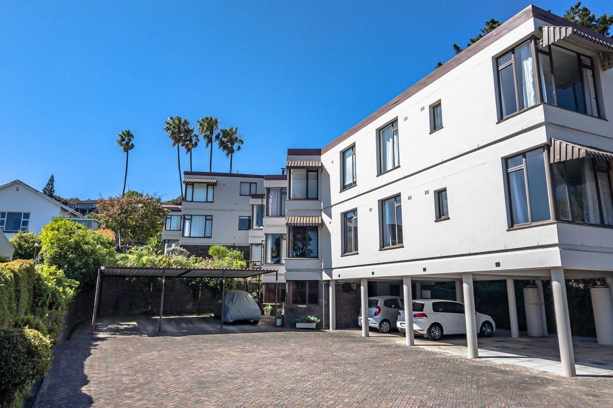 Apartment with Lagoon Views For Sale in Knysna Central - Photo 3