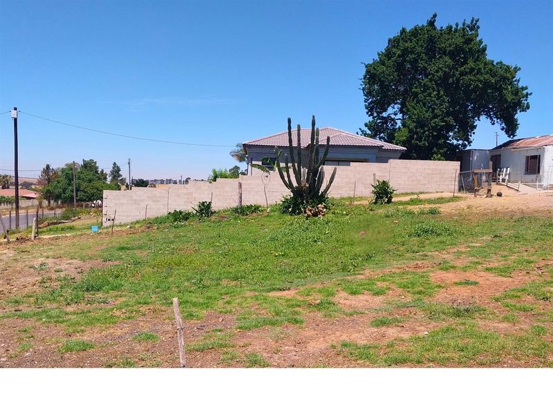 PRICE REDUCED - Abbotsdale land with water connected, approved plans and scenic mountain views - Photo 3