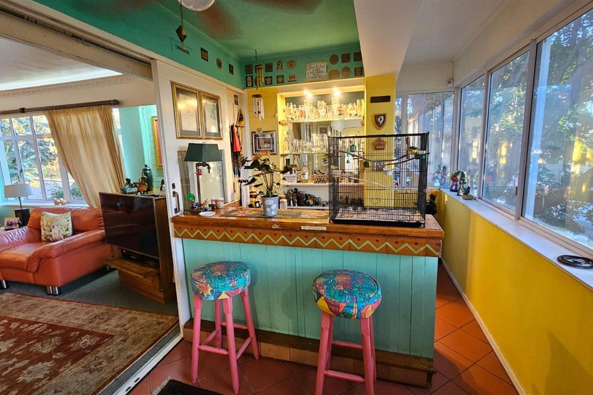 Apartment For Sale in Essenwood Durban KwaZulu Natal - Photo 4