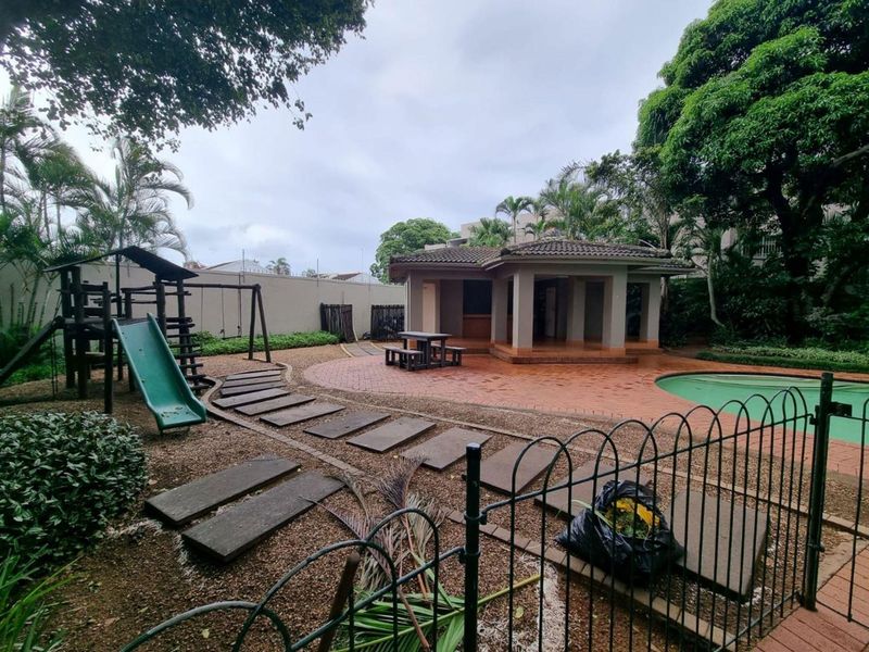 Apartment For Sale in Essenwood, Durban, KwaZulu Natal - Photo 5