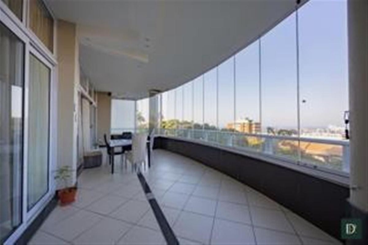 Apartment For Sale in Essenwood, Durban, KwaZulu Natal - Photo 4
