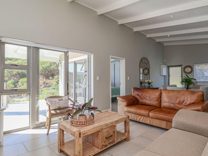 House For Sale in Brenton On Sea, Knysna with Ocean Views - Photo 10