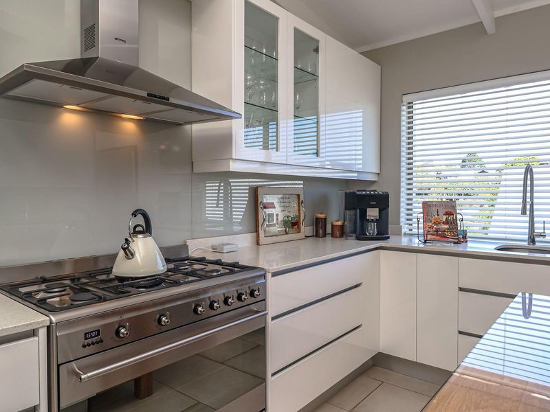 House For Sale in Brenton On Sea, Knysna with Ocean Views - Photo 5