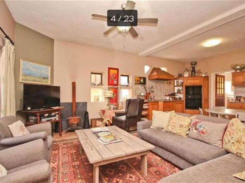 Back on the Market- Entertainers Dream Home in Greenways Golf Estate, Strand - Photo 4