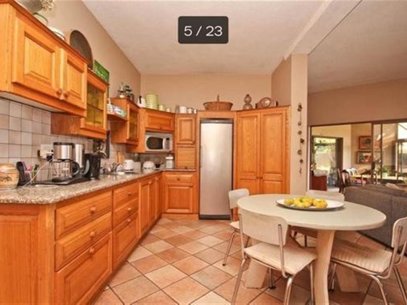 Back on the Market- Entertainers Dream Home in Greenways Golf Estate, Strand - Photo 8