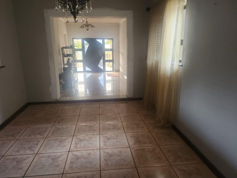 House For Sale in Vryheid, KwaZulu Natal - Photo 4