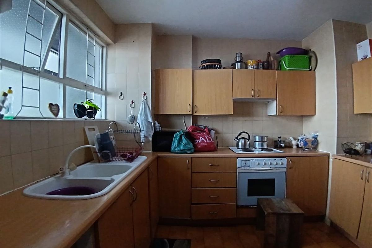 Apartment For Sale in South Beach, Durban, KwaZulu Natal - Photo 2