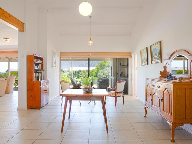 House For Sale in Pringle Bay - Photo 5