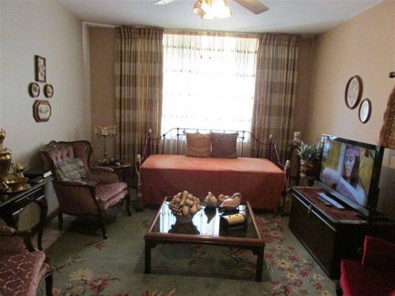 Apartment in Wonderboom South - Photo 8