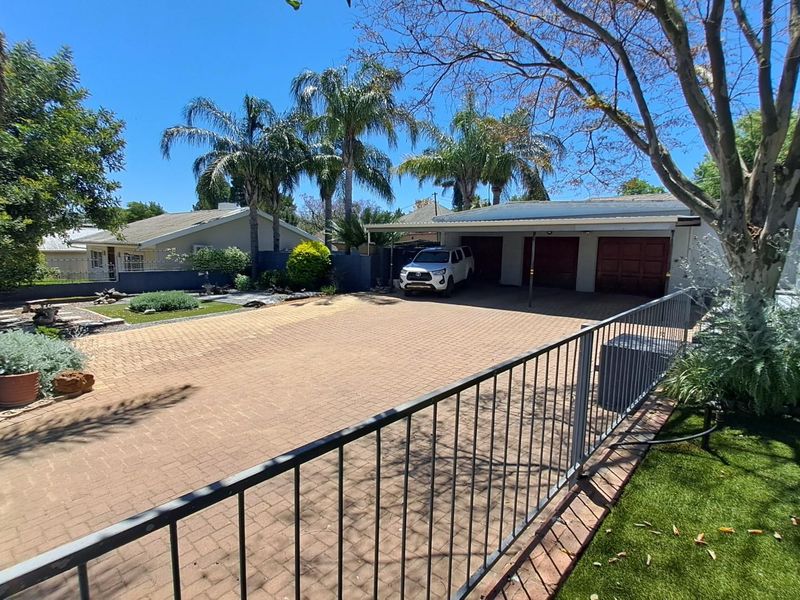 5 Bedroom house for sale in Amandelrug, Malmesbury - Photo 2