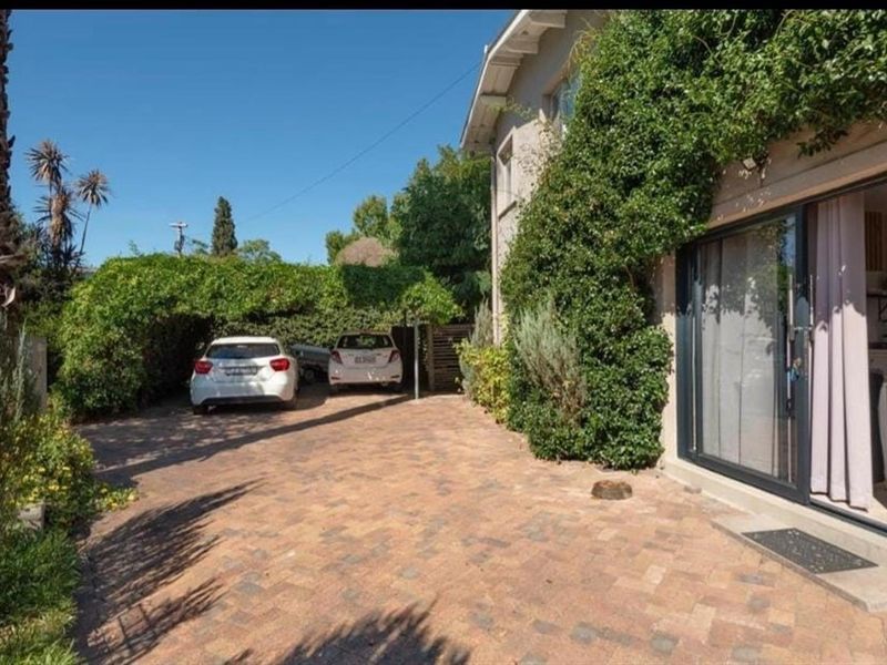 Beautiful Furnished Studio Apartment to Rent in Paarl - Photo 8