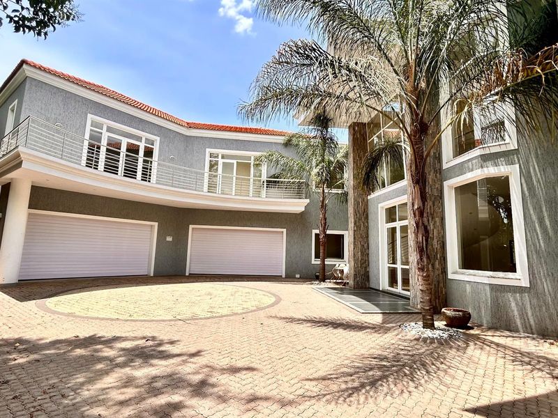 Townhouse To Rent in Waterkloof Ridge, Pretoria - Photo 4