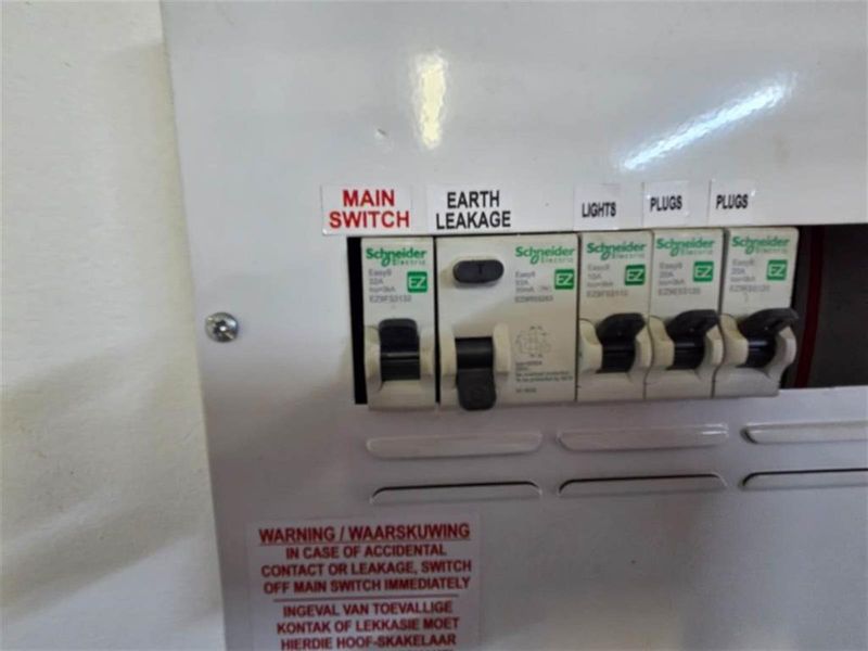 82 m2 Industrial Property To Rent in Koedoespoort Industrial, Pretoria - Photo 10