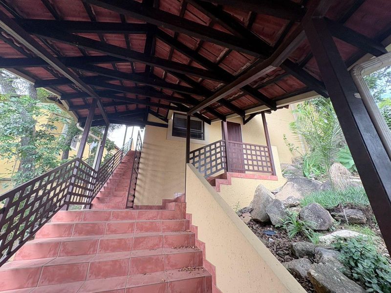 Amazing 4-Bedroom Beauty in Dio Solé, Stonehenge - Photo 6