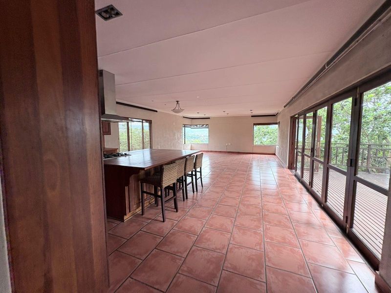 Amazing 4-Bedroom Beauty in Dio Solé, Stonehenge - Photo 9