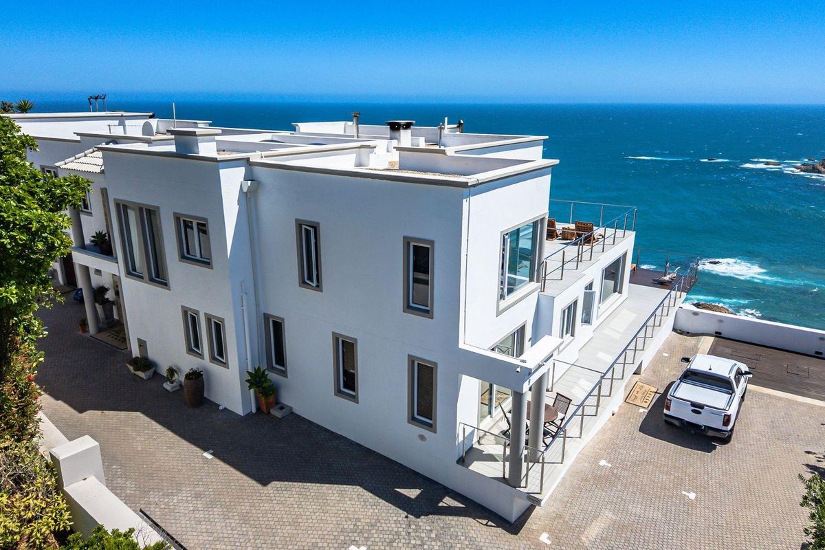 Villa For Sale at The Heads, Knysna - Photo 4