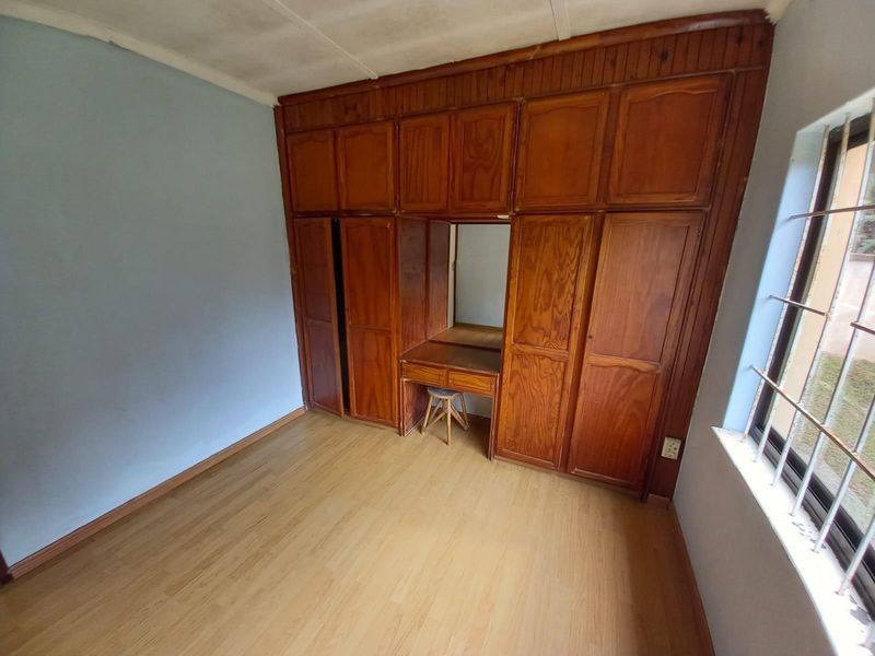 3 Bedroom House For Sale in Leisure Bay Port Edward, KwaZulu-Natal - Photo 5