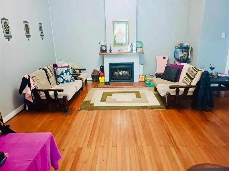 Prime UKZN Student Investment - 200m from the main campus Science Department - Photo 6