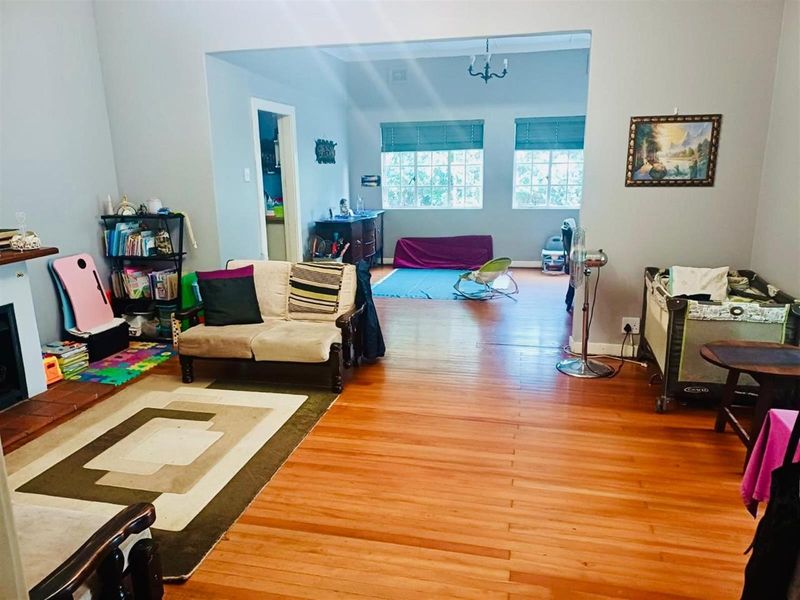 Prime UKZN Student Investment - 200m from the main campus Science Department - Photo 5