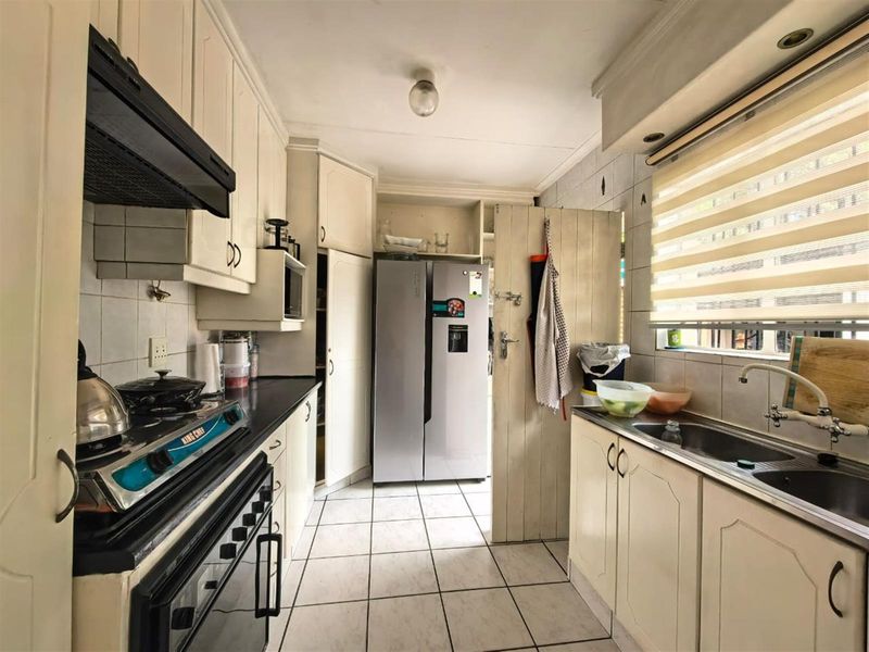 Charming Four Bedroom Home Move In Ready With  Yard That Is A Canvas - Photo 10
