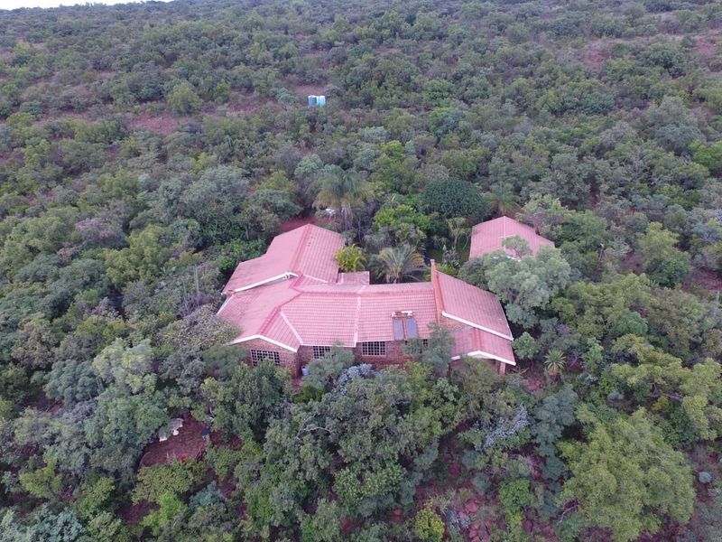 Stunning 21.5ha  Farm with Breathtaking Mountain Views - Near Verloren - Photo 1