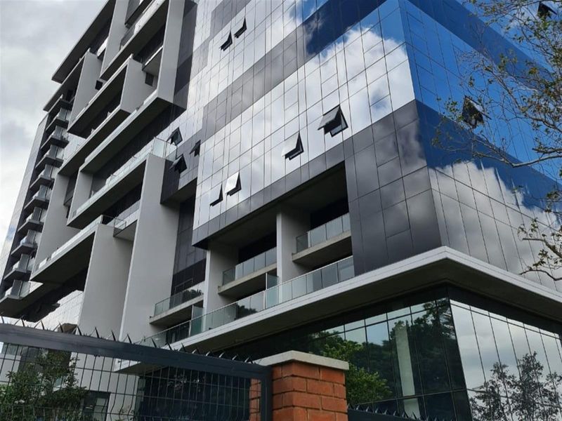 Apartment For Sale in Rosebank Johannesburg - Photo 2