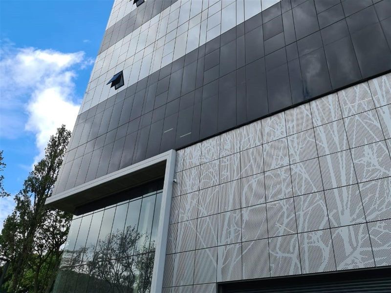 Apartment For Sale in Rosebank Johannesburg - Photo 3