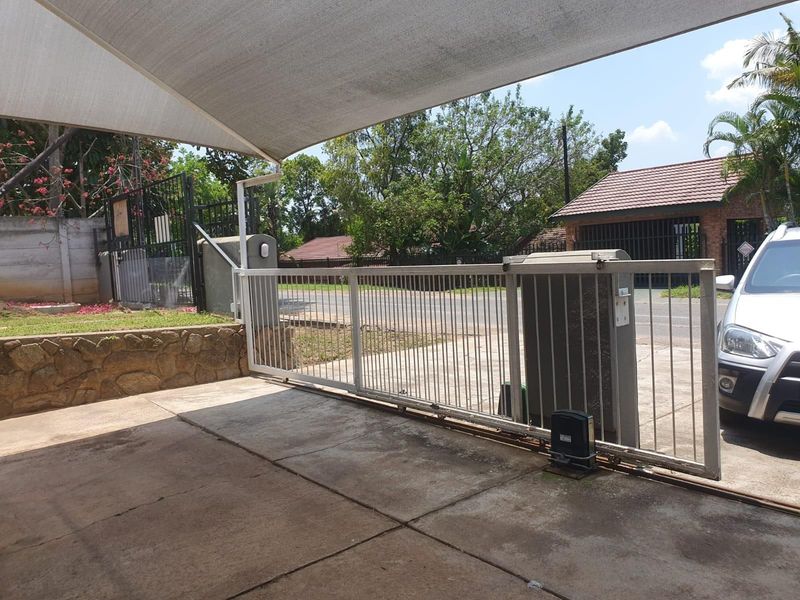 Stylish Family Gem in West Acres, Nelspruit! - Photo 5