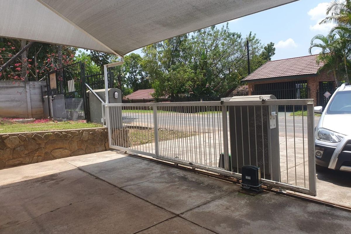 Stylish Family Gem in West Acres, Nelspruit! - Photo 5