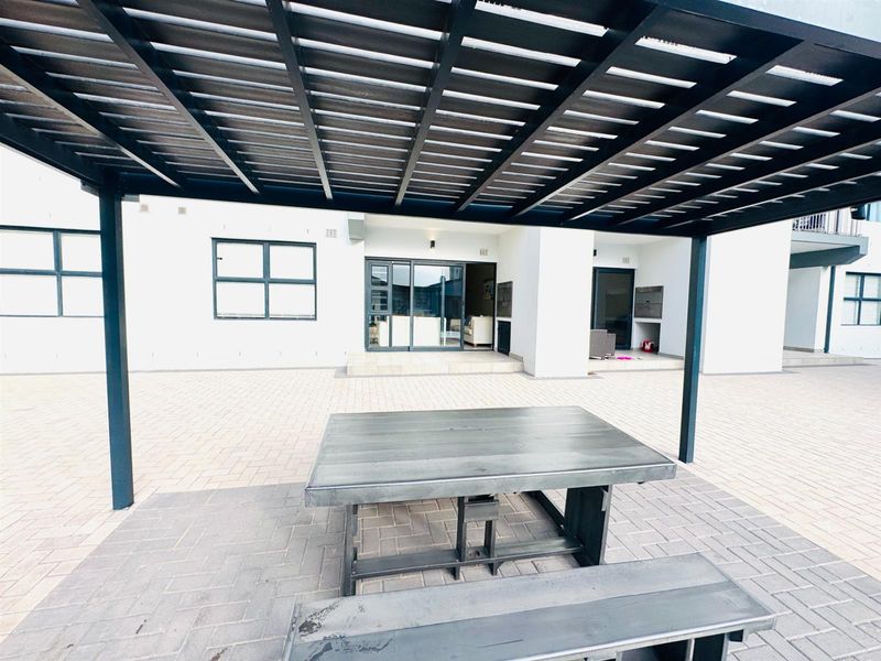 Studio Apartment For Sale in Olifantskop, Langebaan - Photo 9