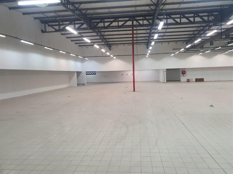 High-Exposure Retail Investment For Sale - Photo 3