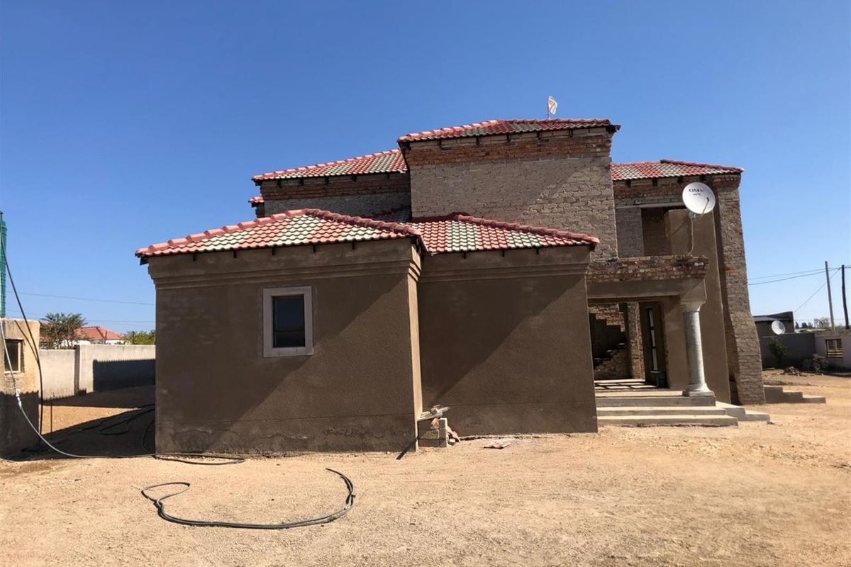 2 Bedroom House for sale in Moletji - Photo 2