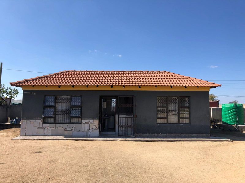 2 Bedroom House for sale in Moletji - Photo 6