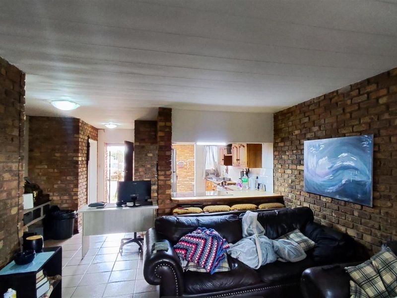 2 Bed Duplex in Boksburg for R750 000 - Photo 6