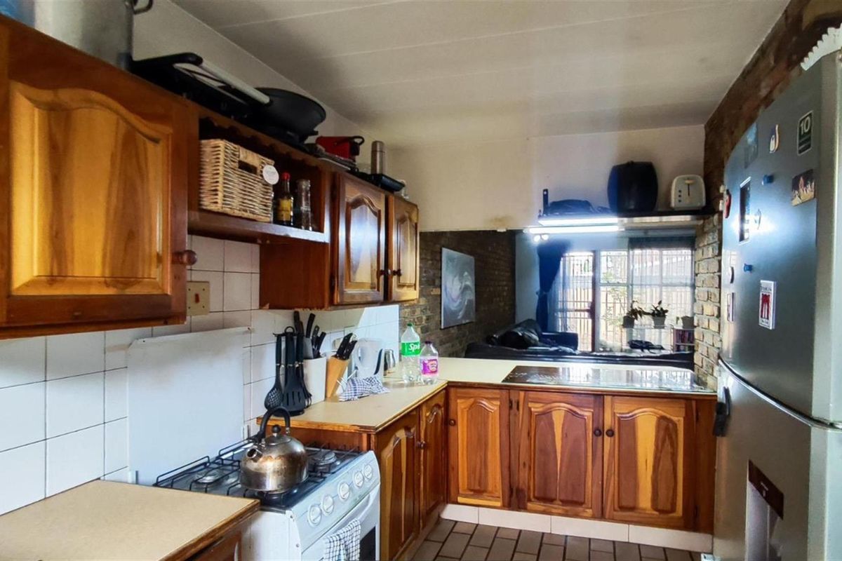 2 Bed Duplex in Boksburg for R750 000 - Photo 4