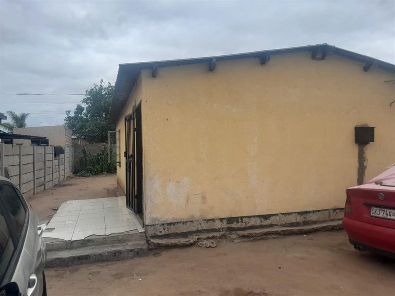 House For Sale in Seshego C, Seshego, Polokwane - Photo 5