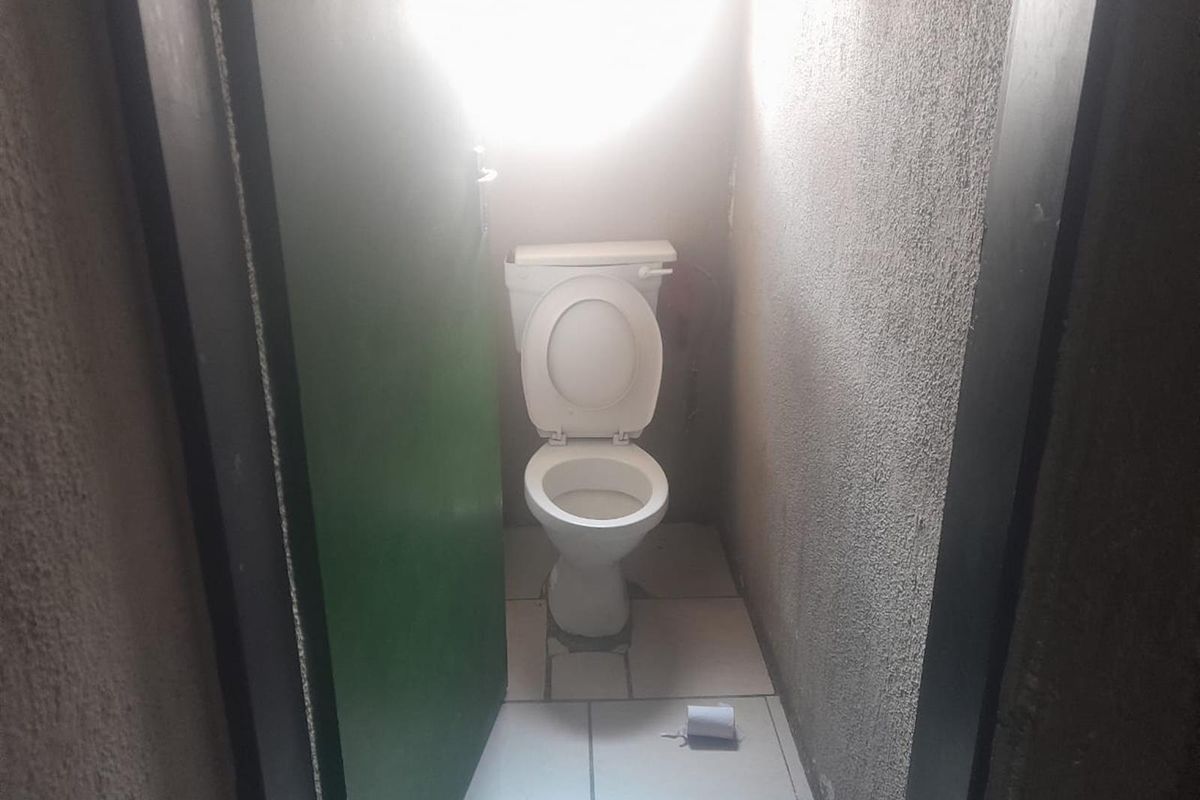 House For Sale in Seshego C, Seshego, Polokwane - Photo 3